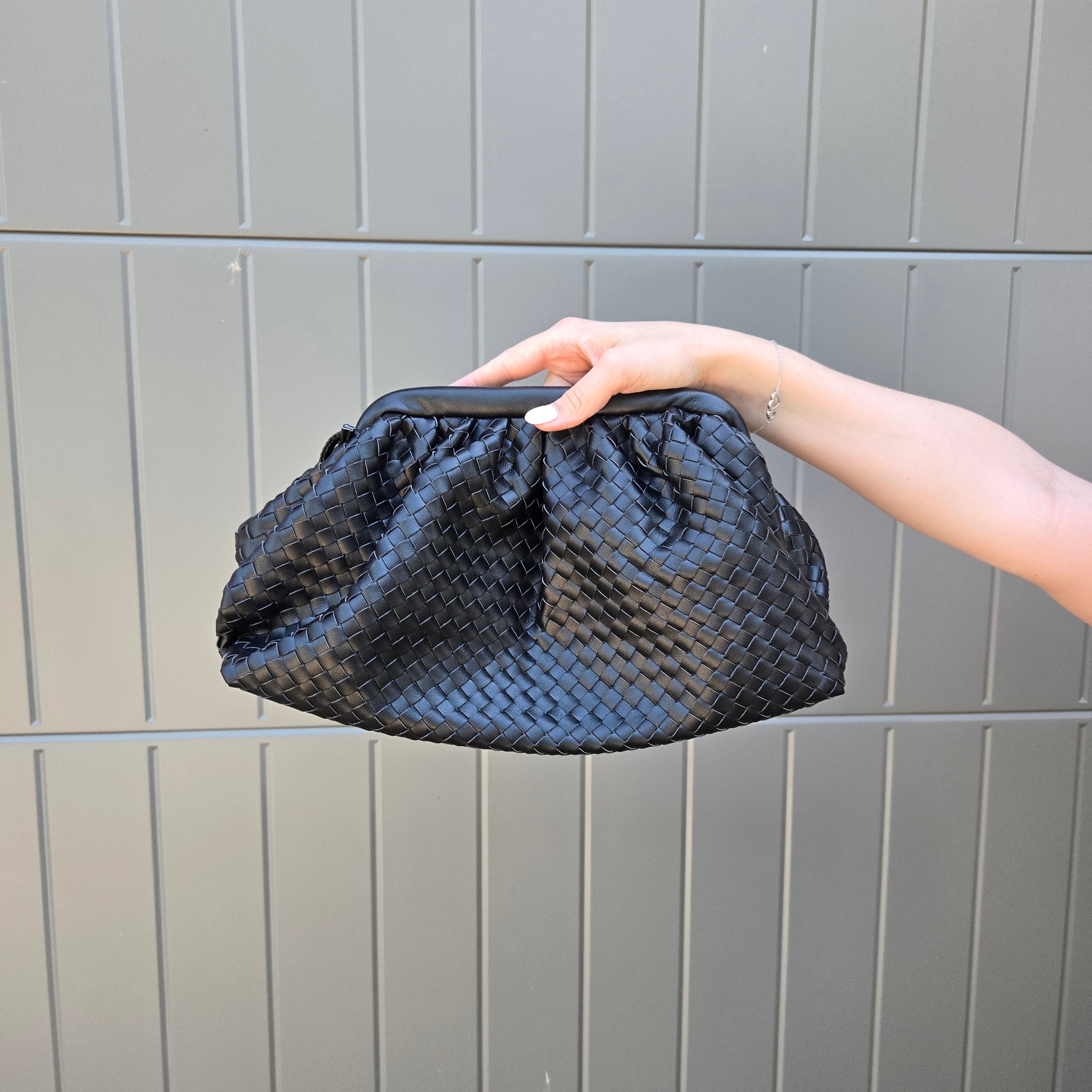 Veneta Clutch