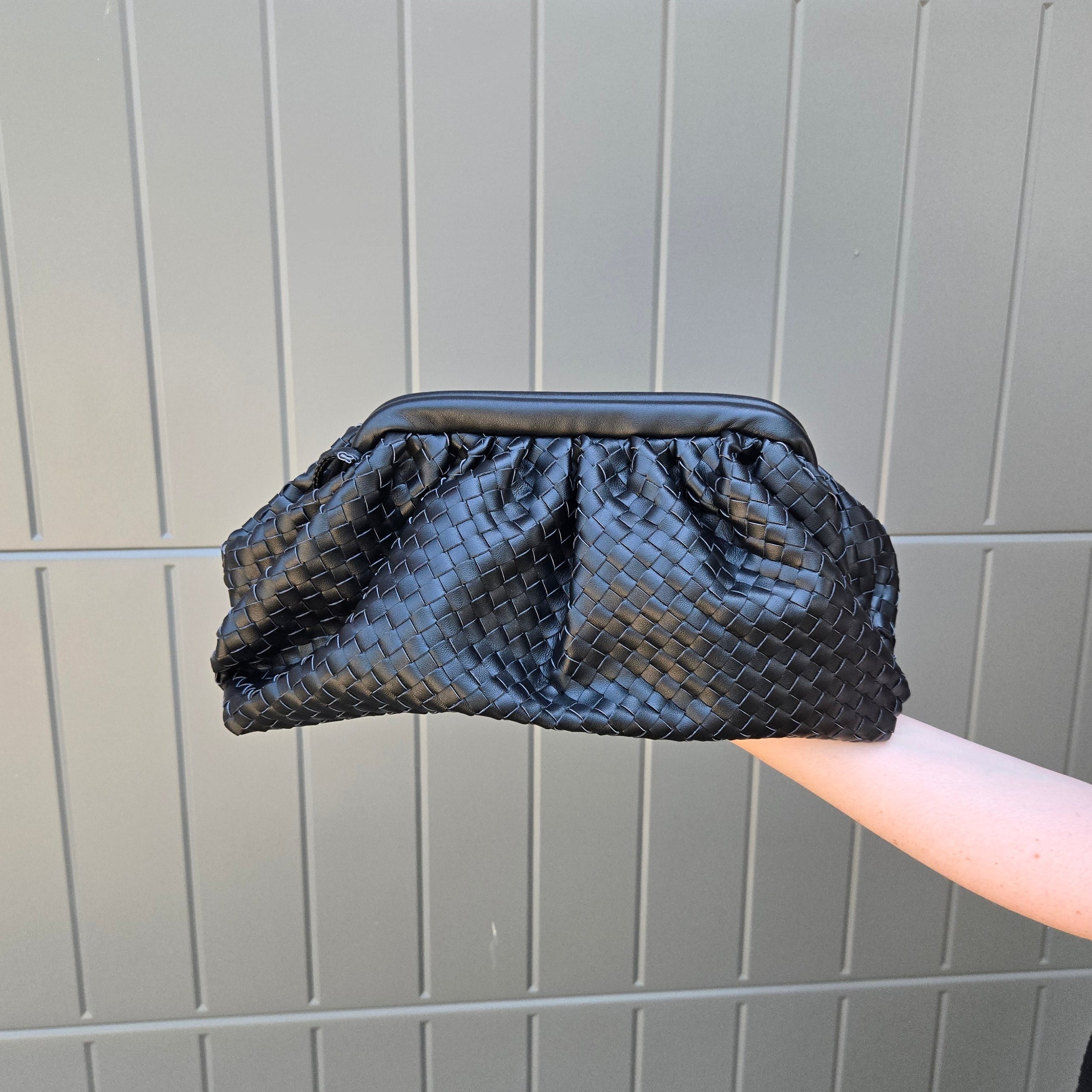 Veneta Clutch