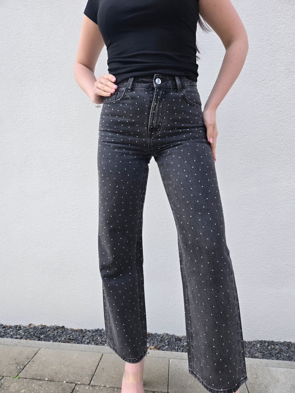 Jeans with rhinestones