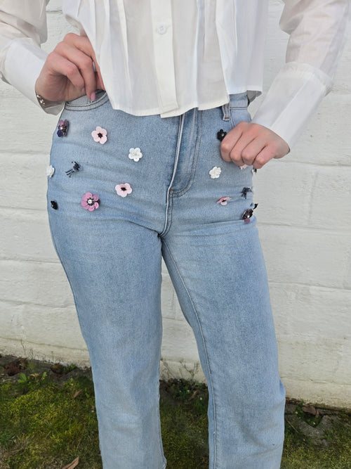 3D Flower jeans